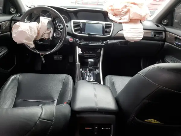1HGCR3F8XGA008226 2016 HONDA ACCORD - Image 8