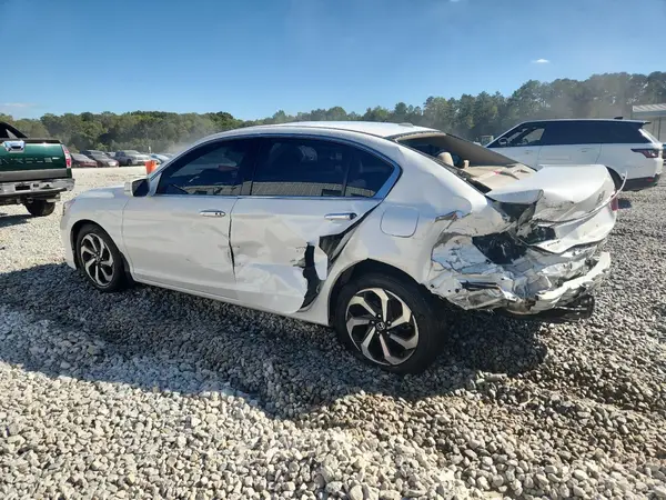 1HGCR3F8XGA008761 2016 HONDA ACCORD - Image 2