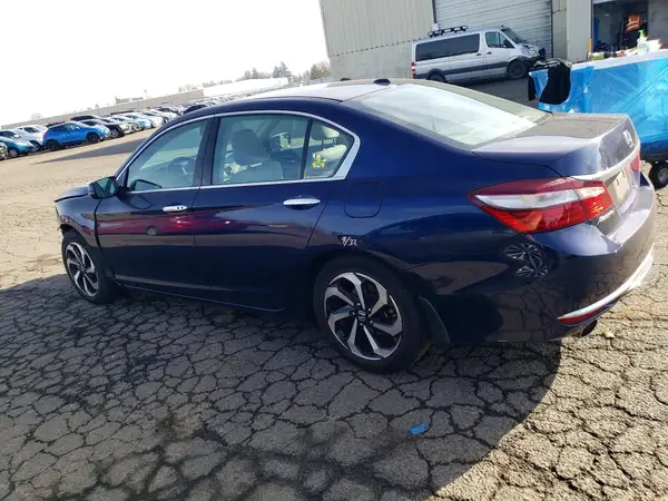 1HGCR3F8XGA008842 2016 HONDA ACCORD - Image 2