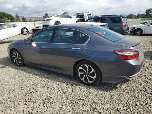 1HGCR3F8XGA008906 2016 HONDA ACCORD - Image 2