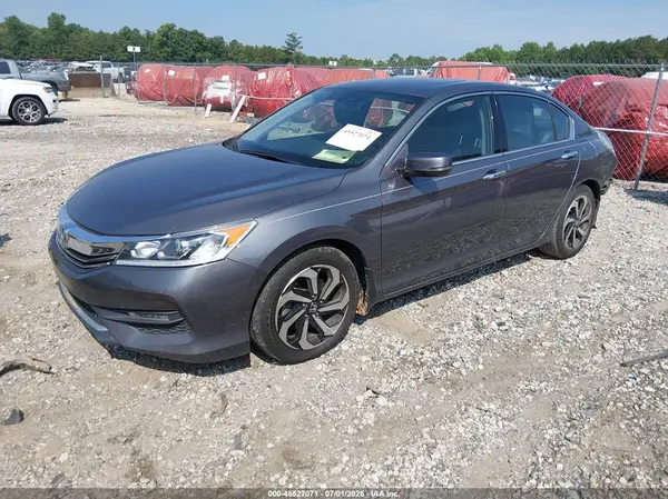 1HGCR3F8XGA020439 2016 HONDA ACCORD - Image 2