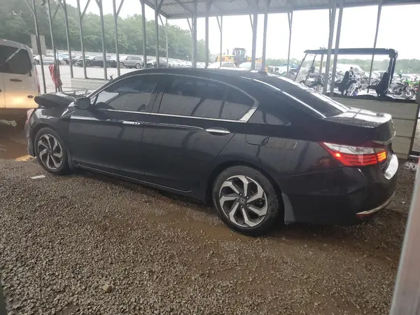 1HGCR3F8XGA021834 2016 HONDA ACCORD - Image 2