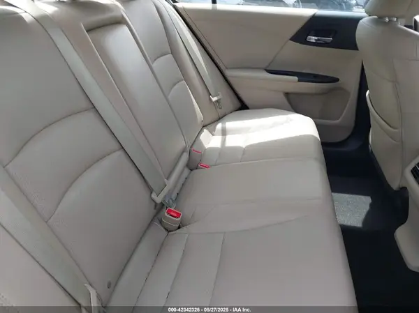 1HGCR3F8XHA001004 2017 HONDA ACCORD - Image 8