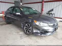 1HGCR3F8XHA004484 2017 HONDA ACCORD