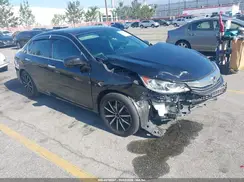 1HGCR3F8XHA007417 2017 HONDA ACCORD