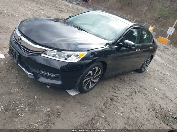 1HGCR3F8XHA022421 2017 HONDA ACCORD - Image 1