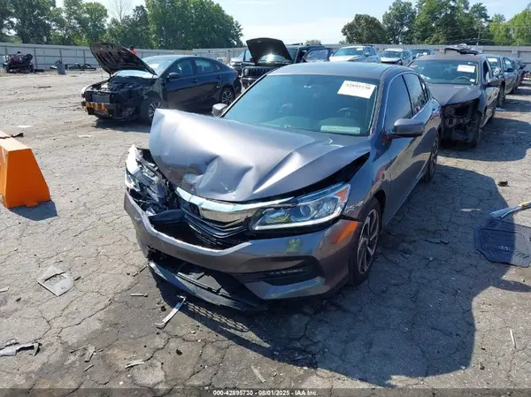 1HGCR3F8XHA024184 2017 HONDA ACCORD - Image 2