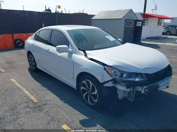 1HGCR3F8XHA029451 2017 HONDA ACCORD - Image 1