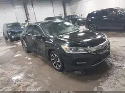 1HGCR3F8XHA029711 2017 HONDA ACCORD