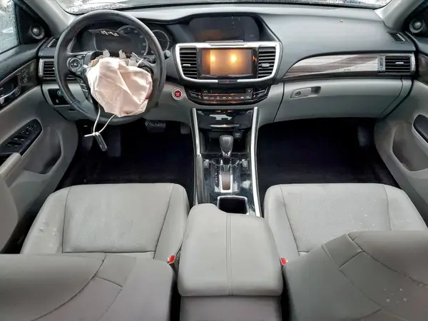 1HGCR3F8XHA030700 2017 HONDA ACCORD - Image 8