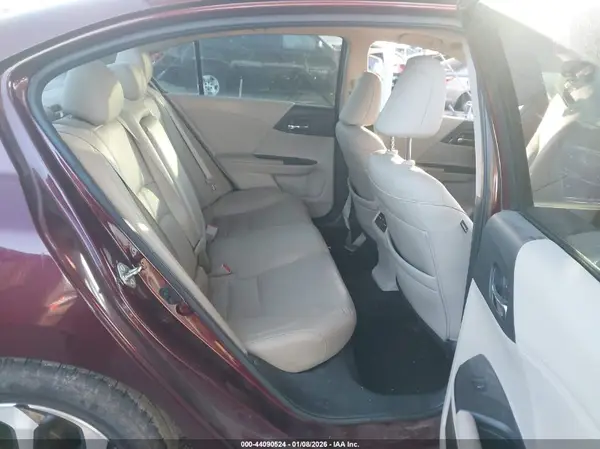1HGCR3F8XHA033709 2017 HONDA ACCORD - Image 8