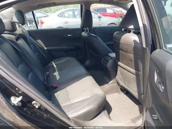 1HGCR3F8XHA037758 2017 HONDA ACCORD - Image 8