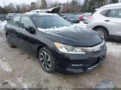 1HGCR3F8XHA037761 2017 HONDA ACCORD