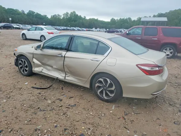 1HGCR3F8XHA038764 2017 HONDA ACCORD - Image 2