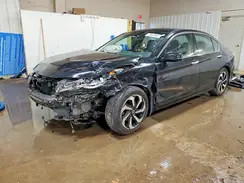 1HGCR3F8XHA039137 2017 HONDA ACCORD