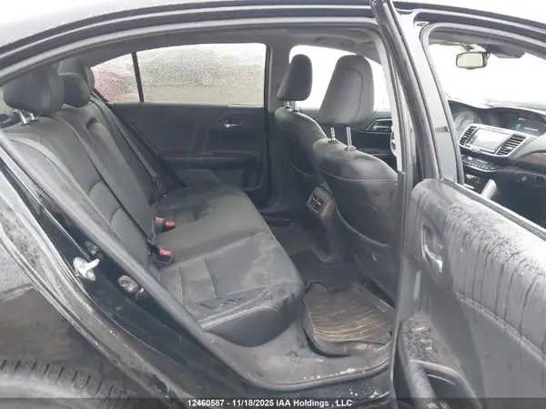 1HGCR3F8XHA800121 2017 HONDA ACCORD - Image 8