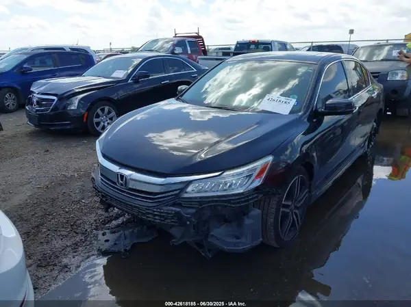 1HGCR3F90GA012696 2016 HONDA ACCORD - Image 2
