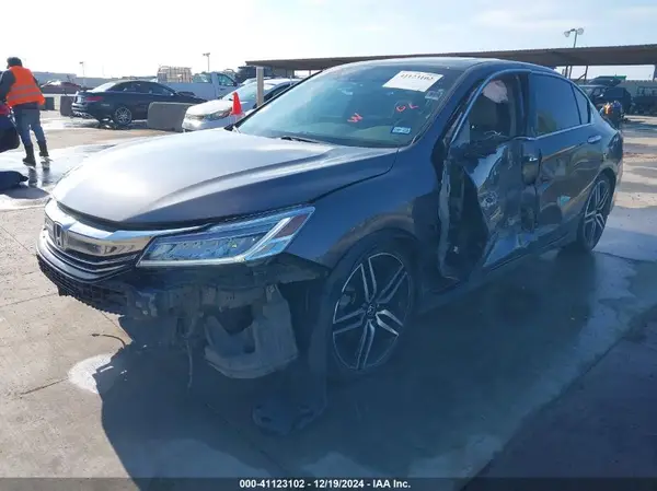1HGCR3F90GA013993 2016 HONDA ACCORD - Image 2