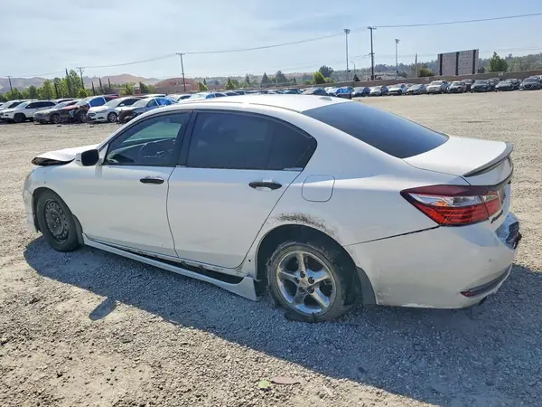 1HGCR3F90GA018739 2016 HONDA ACCORD - Image 2