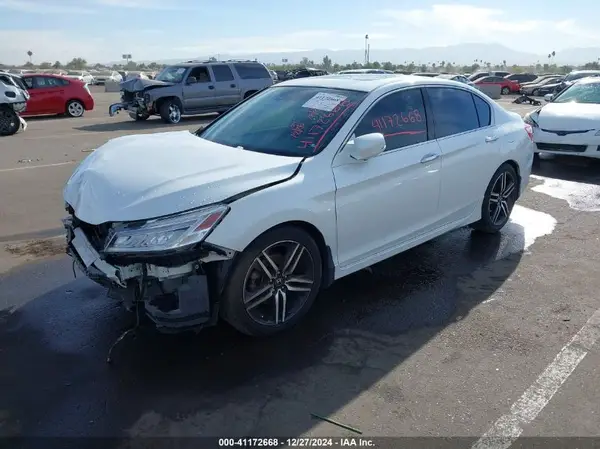 1HGCR3F90GA023004 2016 HONDA ACCORD - Image 2