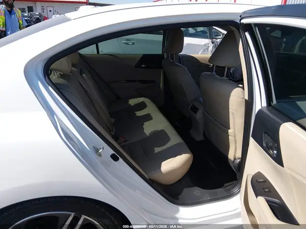 1HGCR3F90GA027568 2016 HONDA ACCORD - Image 8