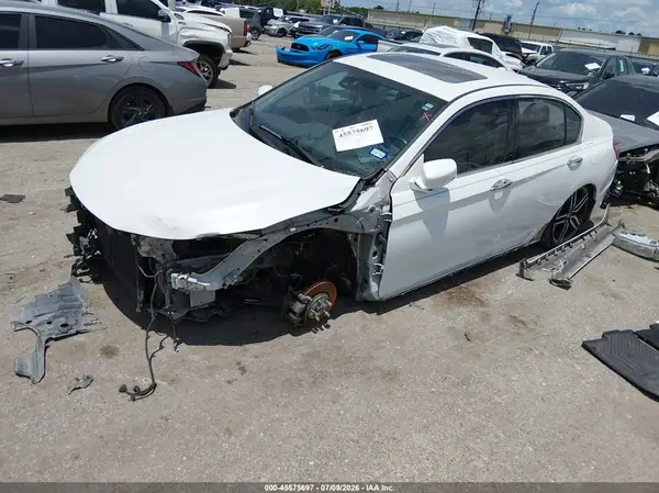 1HGCR3F90GA030275 2016 HONDA ACCORD - Image 2