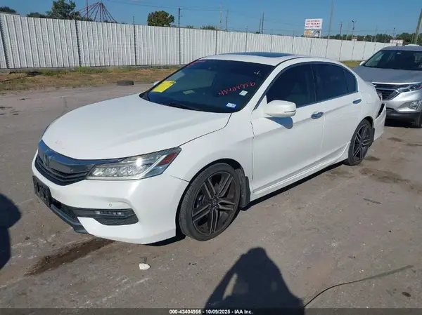 1HGCR3F90GA031426 2016 HONDA ACCORD - Image 2