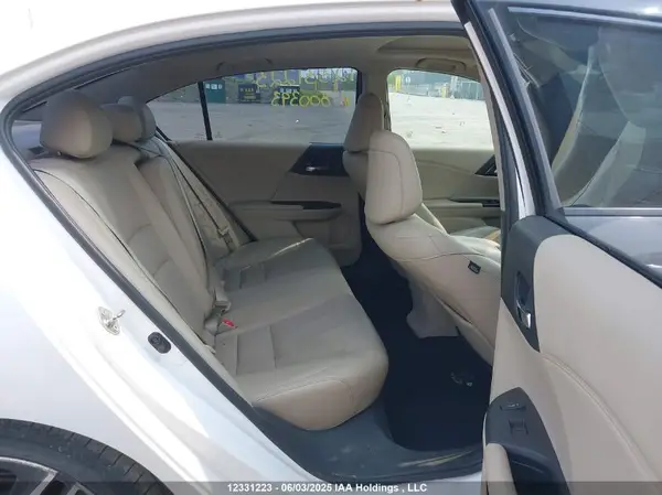 1HGCR3F90GA800393 2016 HONDA ACCORD - Image 8