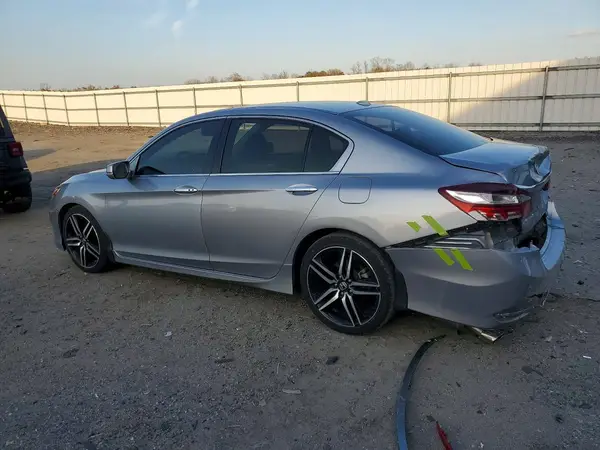 1HGCR3F90HA002641 2017 HONDA ACCORD - Image 2