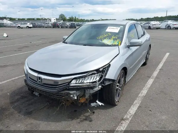 1HGCR3F90HA002929 2017 HONDA ACCORD - Image 2