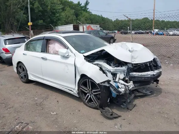 1HGCR3F90HA013249 2017 HONDA ACCORD - Image 1