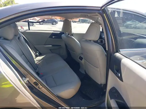 1HGCR3F90HA015924 2017 HONDA ACCORD - Image 8