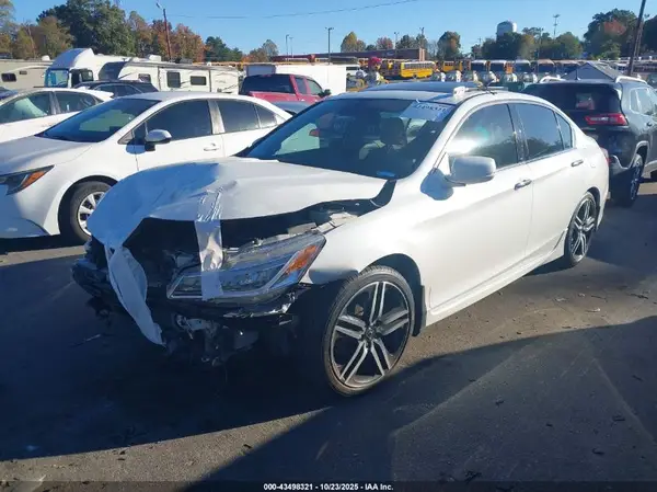 1HGCR3F90HA017673 2017 HONDA ACCORD - Image 2