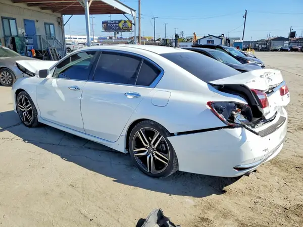 1HGCR3F90HA017947 2017 HONDA ACCORD - Image 2