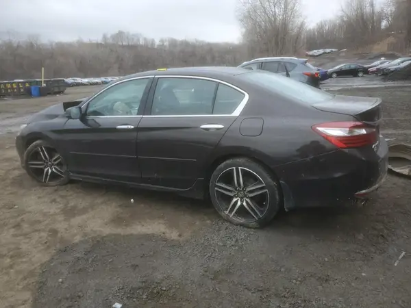 1HGCR3F90HA027054 2017 HONDA ACCORD - Image 2