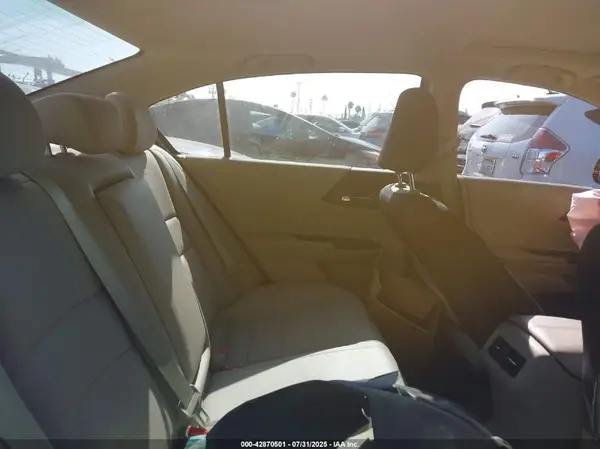 1HGCR3F90HA029497 2017 HONDA ACCORD - Image 8