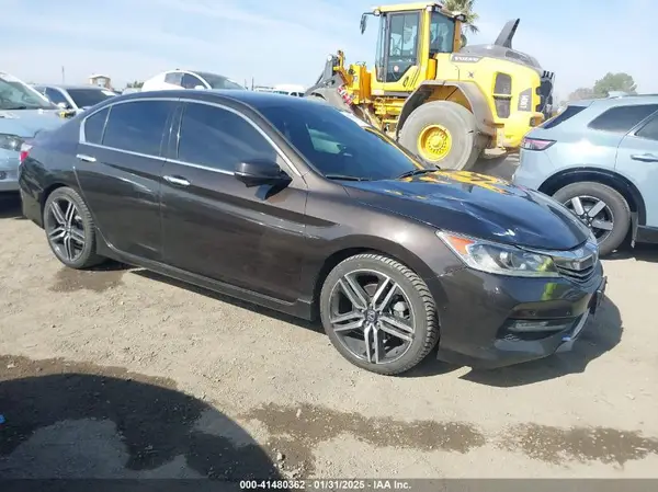 1HGCR3F90HA033386 2017 HONDA ACCORD - Image 1