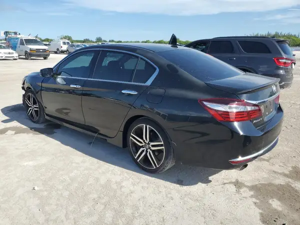 1HGCR3F90HA035395 2017 HONDA ACCORD - Image 2