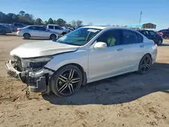 1HGCR3F90HA035669 2017 HONDA ACCORD