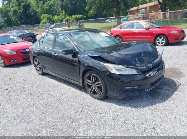 1HGCR3F90HA036479 2017 HONDA ACCORD - Image 1