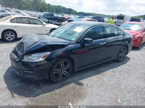 1HGCR3F90HA036479 2017 HONDA ACCORD - Image 2