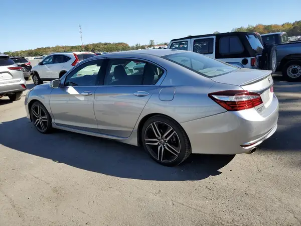 1HGCR3F90HA043741 2017 HONDA ACCORD - Image 2