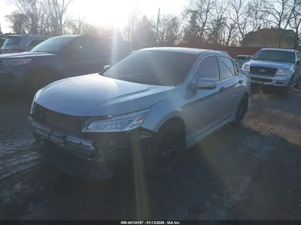 1HGCR3F91GA027451 2016 HONDA ACCORD - Image 2