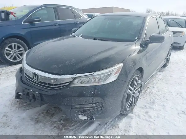 1HGCR3F91GA801035 2016 HONDA ACCORD - Image 2
