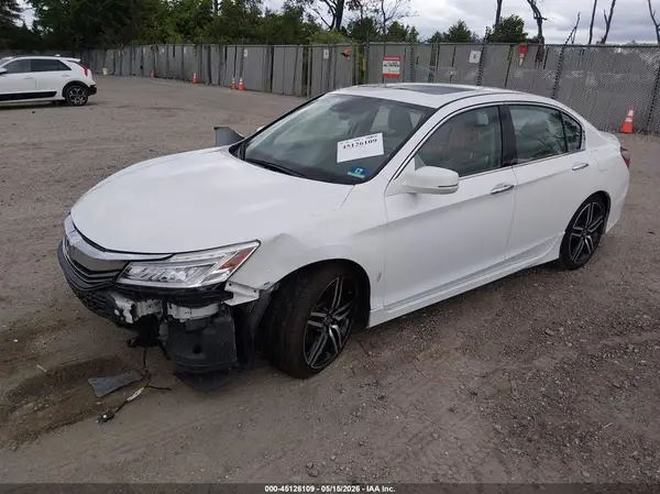 1HGCR3F91HA001109 2017 HONDA ACCORD - Image 2