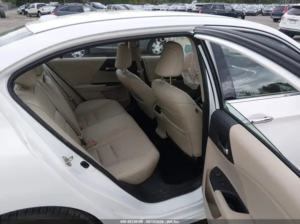 1HGCR3F91HA001109 2017 HONDA ACCORD - Image 8