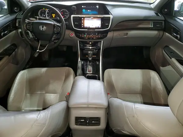 1HGCR3F91HA004561 2017 HONDA ACCORD - Image 8