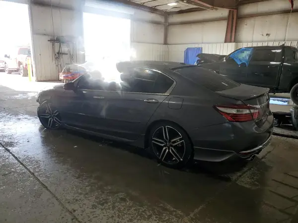 1HGCR3F91HA005337 2017 HONDA ACCORD - Image 2
