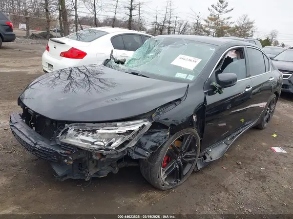 1HGCR3F91HA007072 2017 HONDA ACCORD - Image 2