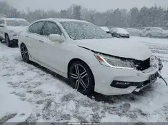 1HGCR3F91HA008044 2017 HONDA ACCORD